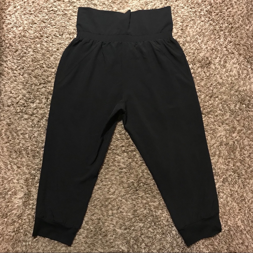 Fabletics Labaree Jogger - Picture 6 of 8